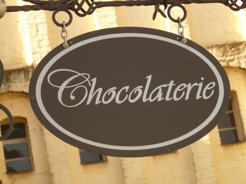 chocolaterie-LE VAL-min_cafe_shield_chocolaterie_samurai_gasthof_eat-1360721